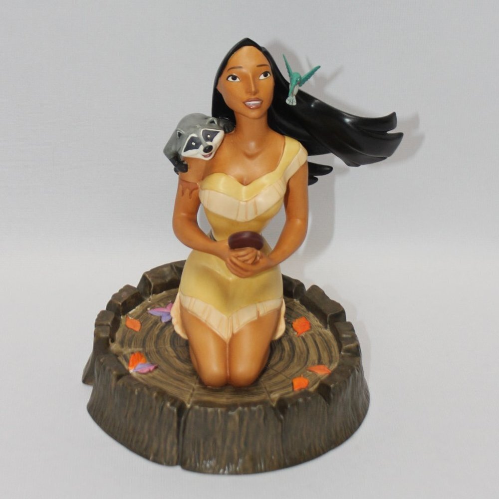 Pocahontas Tribute Series Walt Disney Classic Collection Figurine